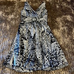 White House Black Market dress size 6